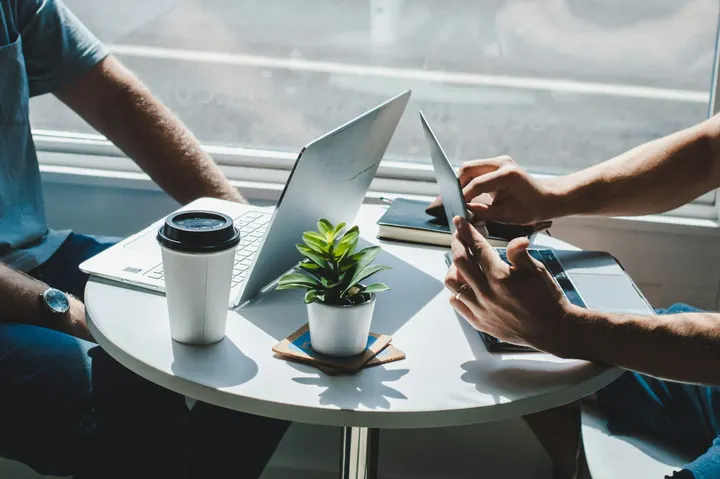Advice to a friend for setting up a digital business